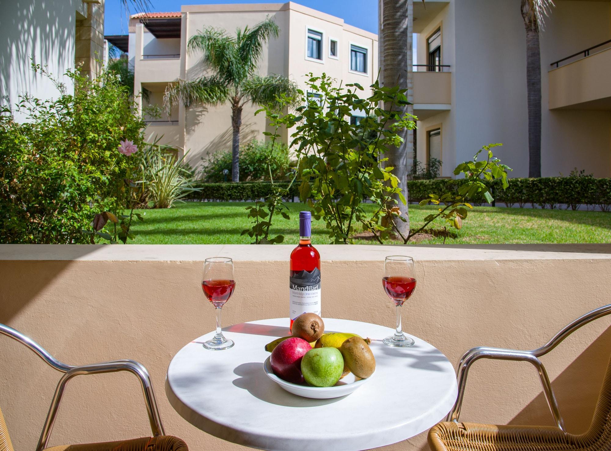 Creta Palm Resort Hotel & Apartments Stalós Eksteriør bilde